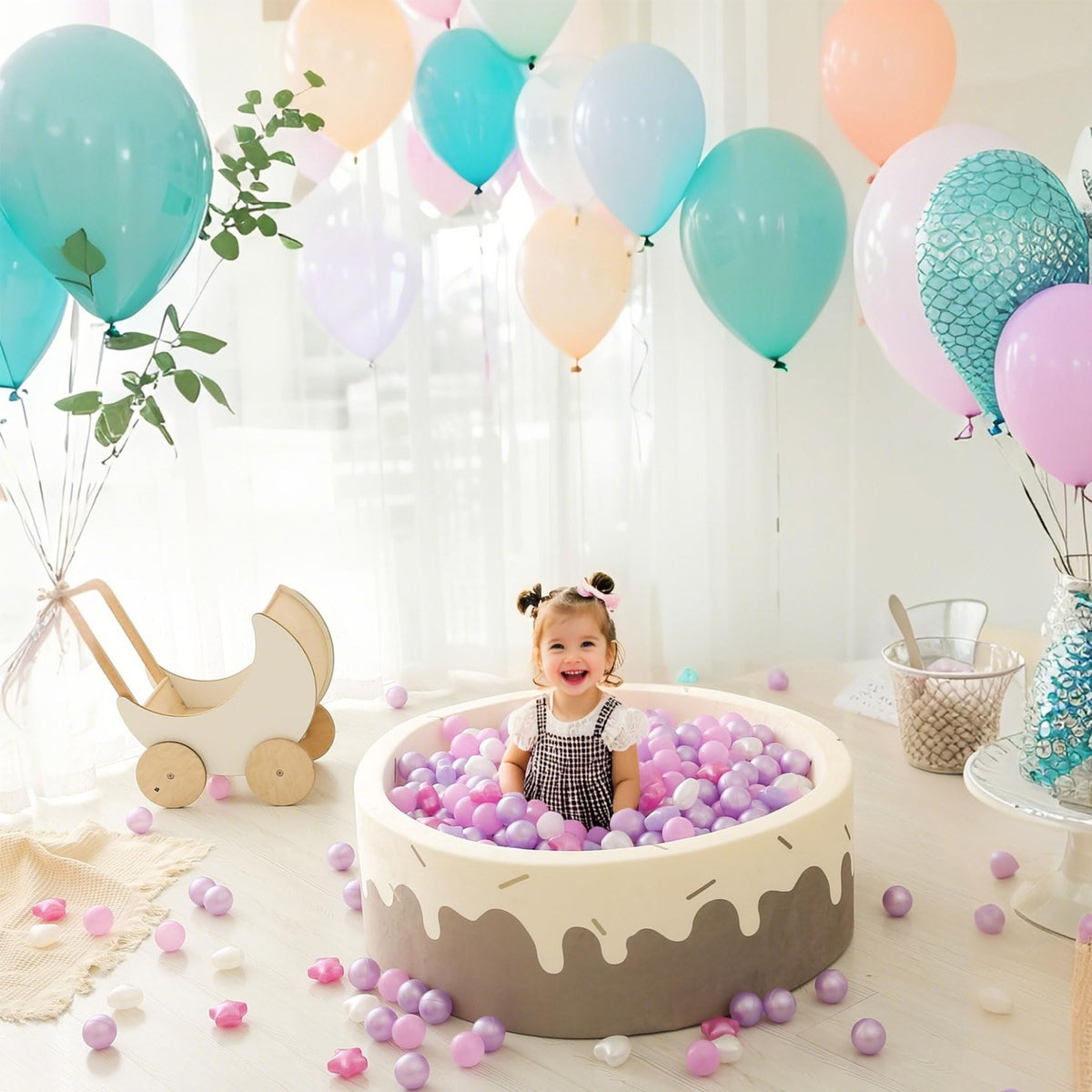 Plastic Ball Pit Balls Q628642