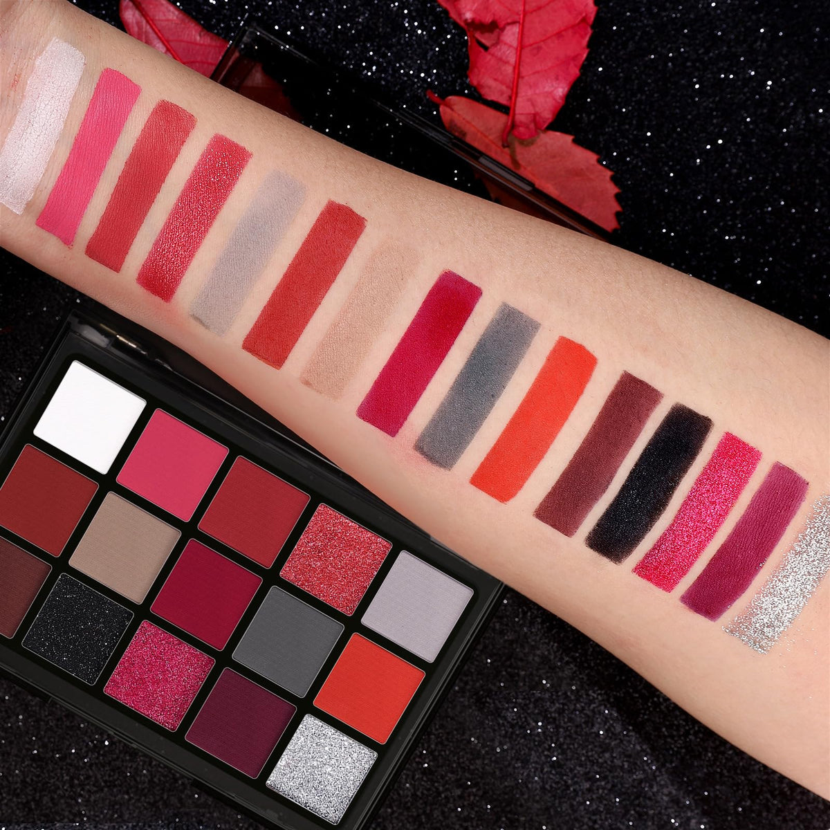 Red 15 Colors Shimmer Matte Glitter Metallic Eyeshadow Palette C2735